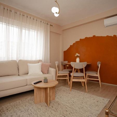 Erik'S Place Shkoder Luaran gambar
