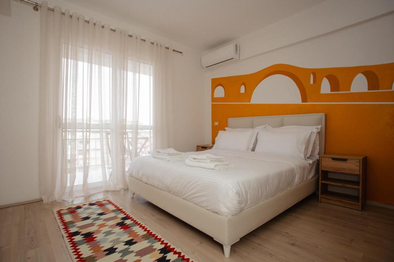 Erik'S Place Shkoder Luaran gambar